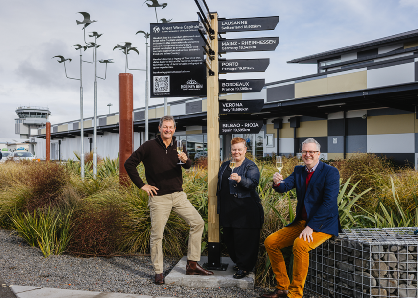 Great Wine Capital signposts spring up in Hawke’s Bay